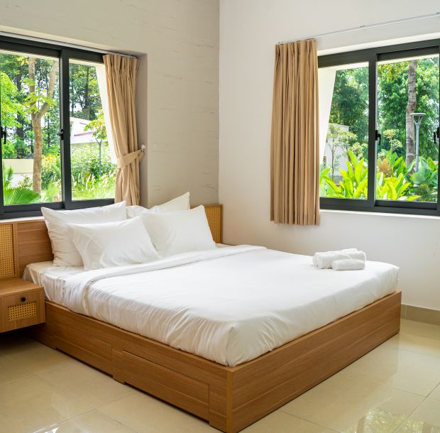 Standard Garden Room